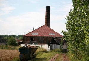 Une briqueterie traditionnelle, membre du syndicat des producteurs de briques